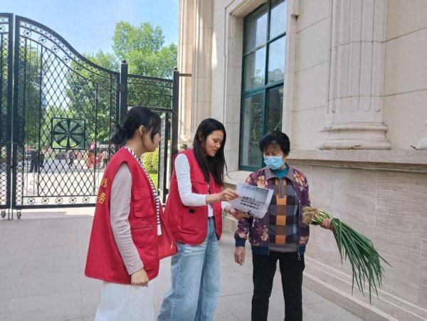 李营街道任和社区开展民法典暖心普法宣传活动